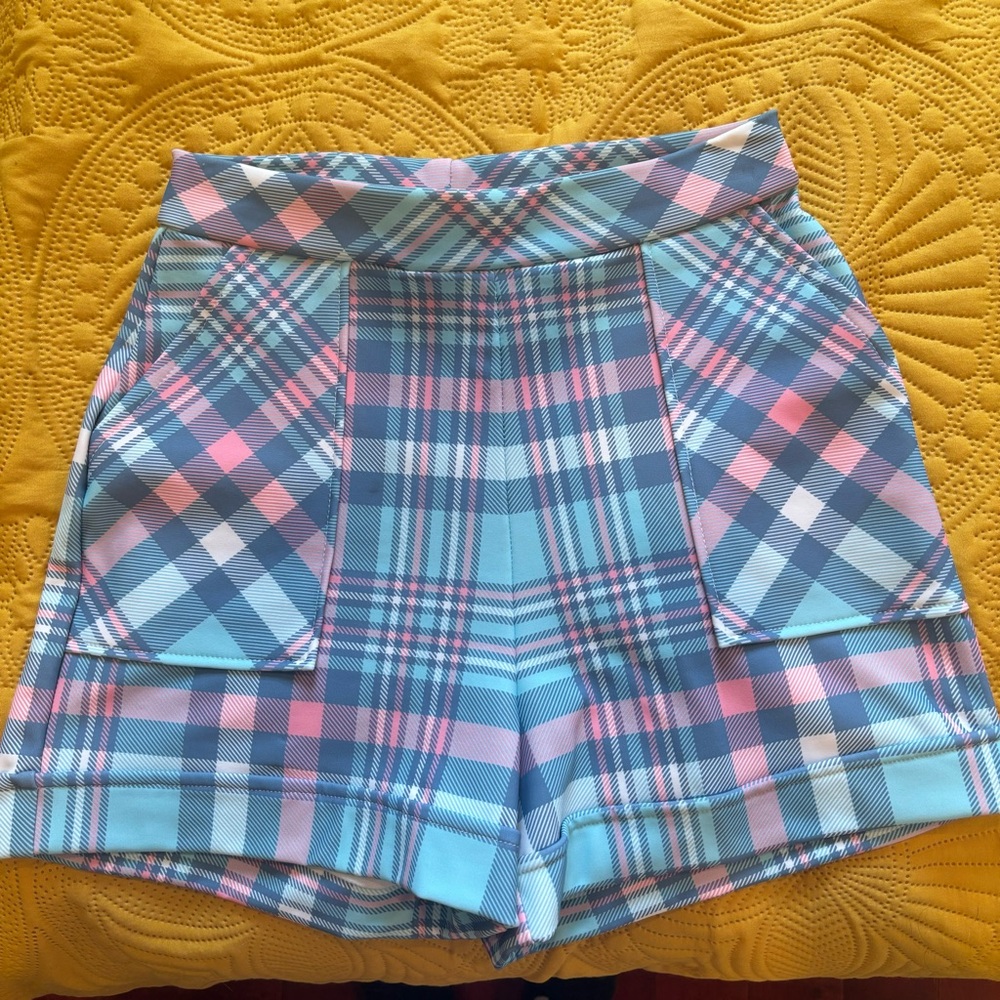 PLAID BABY PASTEL CUFFED SHORTS - Picture 7 of 10